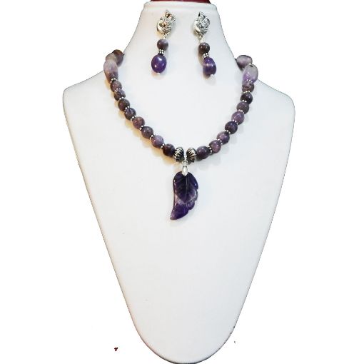  Amethist Stone beads & Pendant Necklace