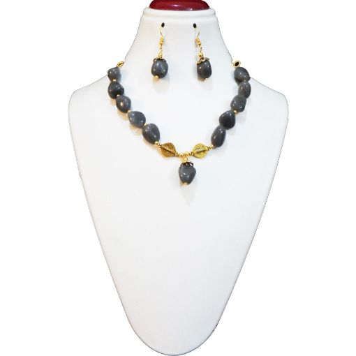 Sodalite Tumble Stone Beads Necklace