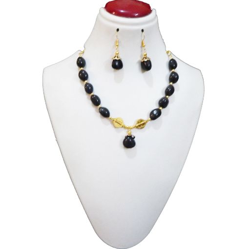 Black Agate Tumble Stone Beads Necklace